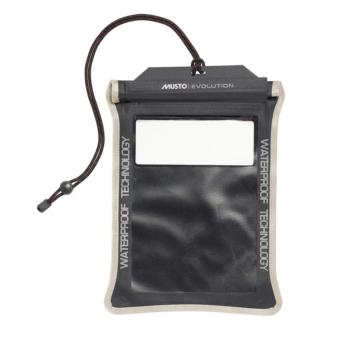 product/m/u/musto-82327-990-black-1.jpg