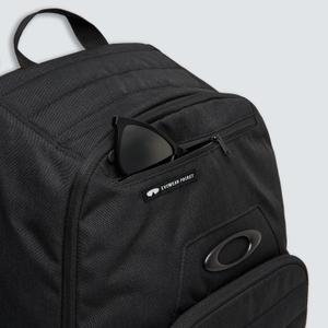 product/o/a/oakley_8009039001_noir_5.jpg