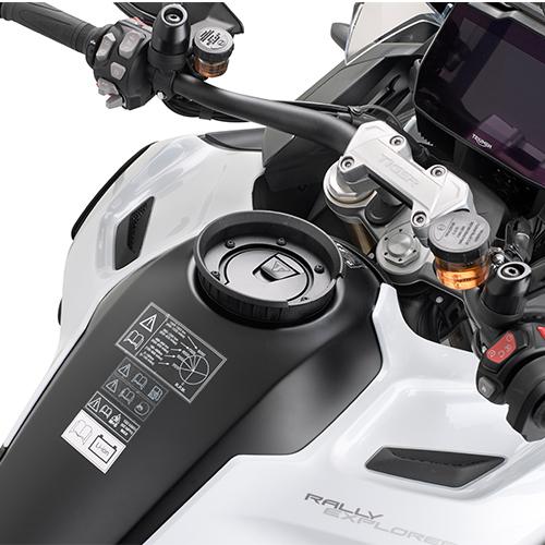 bf74-bride-givi-tanklock-tiger-1200-gt-explorer-22-23-xs320-xl05-noir-argente-tu